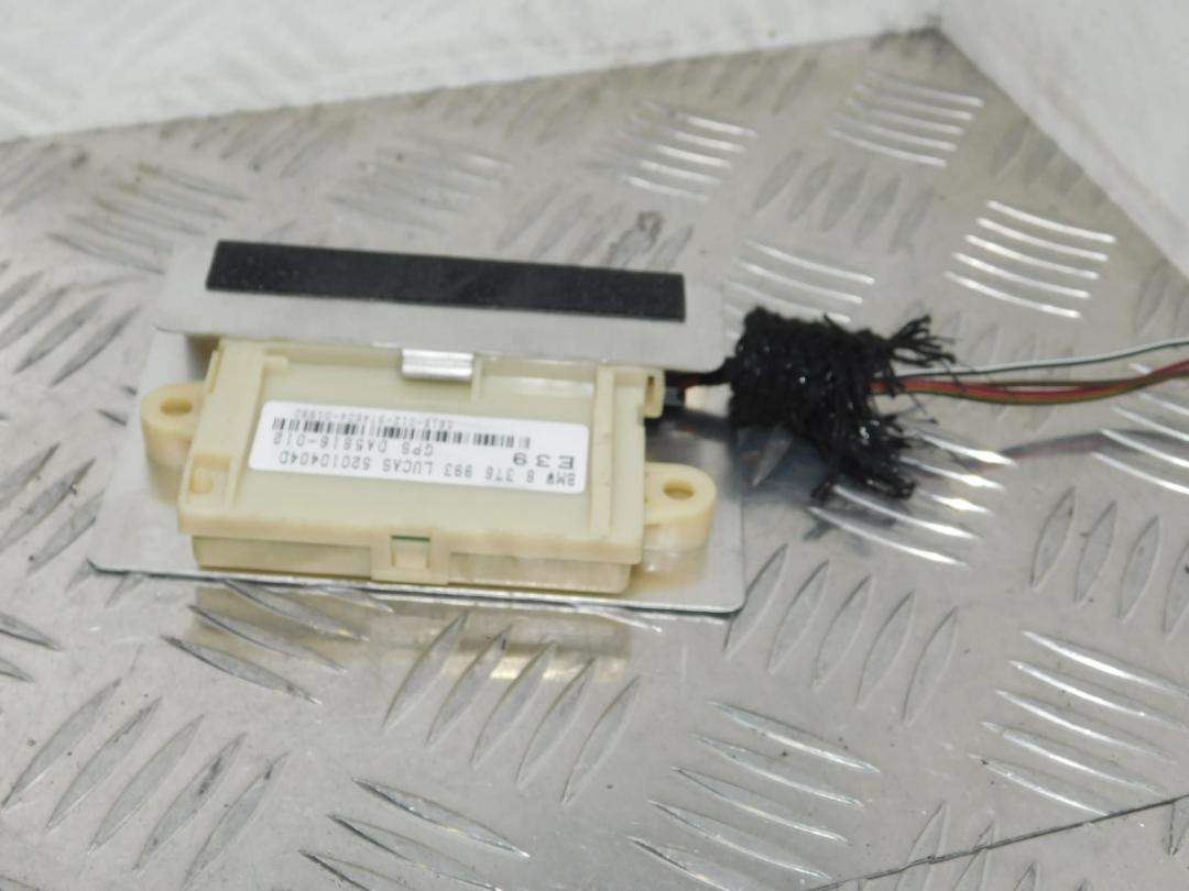 датчик дорожного просвета BMW 5 серия E39 1998, 2.5 л., бензин, серебро, седан, 8367604 - фото №1