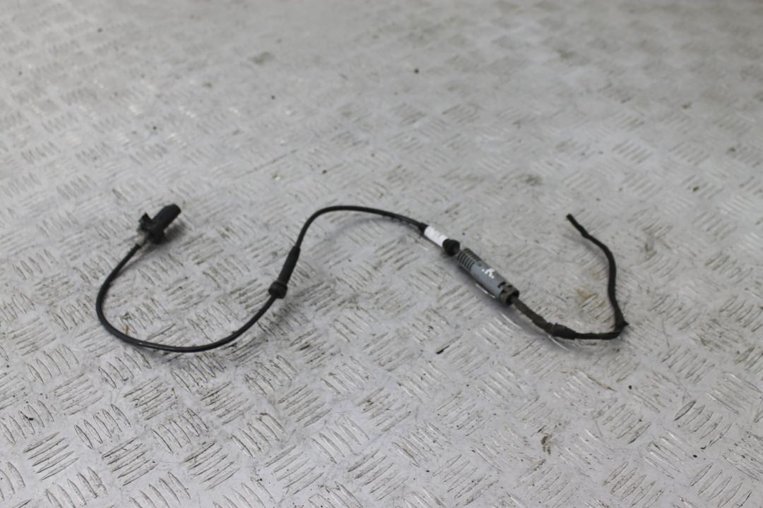 датчик ABS BMW 5 серия E39 1998, 2.5 л., бензин, серебро, седан, 986594510 - фото №1