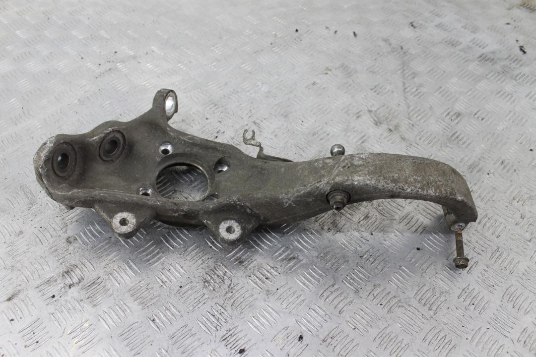 кулак поворотный правый BMW X5 E70 2007, 3.0 л., M57 D30 (306D3), дизель, правый руль, 31216773784, 6773784 - фото №1