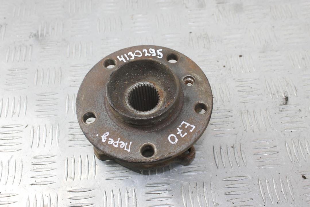 ступица передняя BMW X5 E70 2007, 3.0 л., M57 D30 (306D3), дизель, правый руль, 31226882263 - фото №1