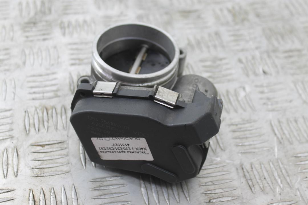 заслонка дроссельная BMW 3 серия E90/E91/E92/E93 2007, 2.0 л., бензин, седан, 13547561066, 7561066 - фото №1