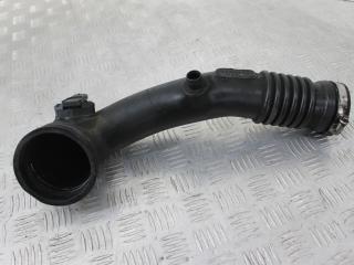 патрубок интеркулера BMW X5 E70 [рестайлинг] 2012, 3.0 л., N55 B30 A, бензин, АКПП, серый, внедорожник 5 дв., полный привод, 13717609811, 7609811