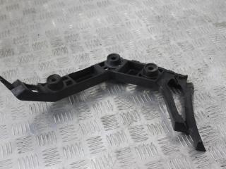 крепление бампера Volkswagen Golf GTI 6 поколение 2011, 2.0 л., бензин, АКПП, синий, хетчбэк 3 дв., передний привод, 5K6807393