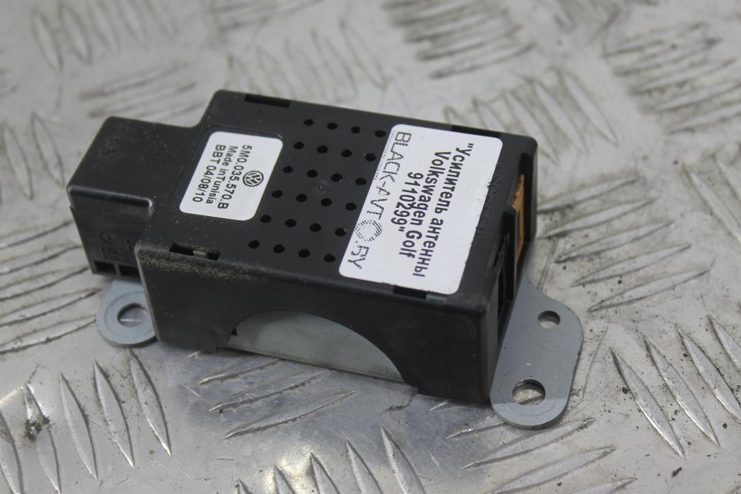 усилитель антенны Volkswagen Golf GTI 6 поколение 2011, 2.0 л., бензин, АКПП, синий, хетчбэк 3 дв., передний привод, 5M0035570 - фото №1