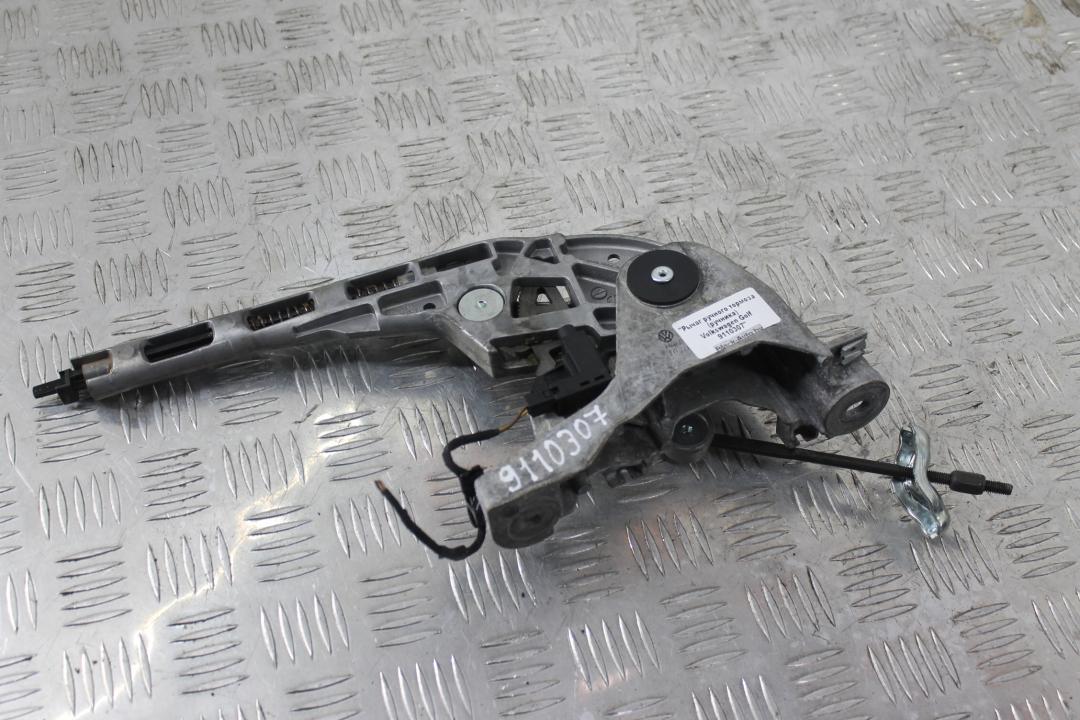 рычаг ручного тормоза (ручника) Volkswagen Golf GTI 6 поколение 2011, 2.0 л., бензин, АКПП, синий, хетчбэк 3 дв., передний привод, 1K0711303 - фото №1