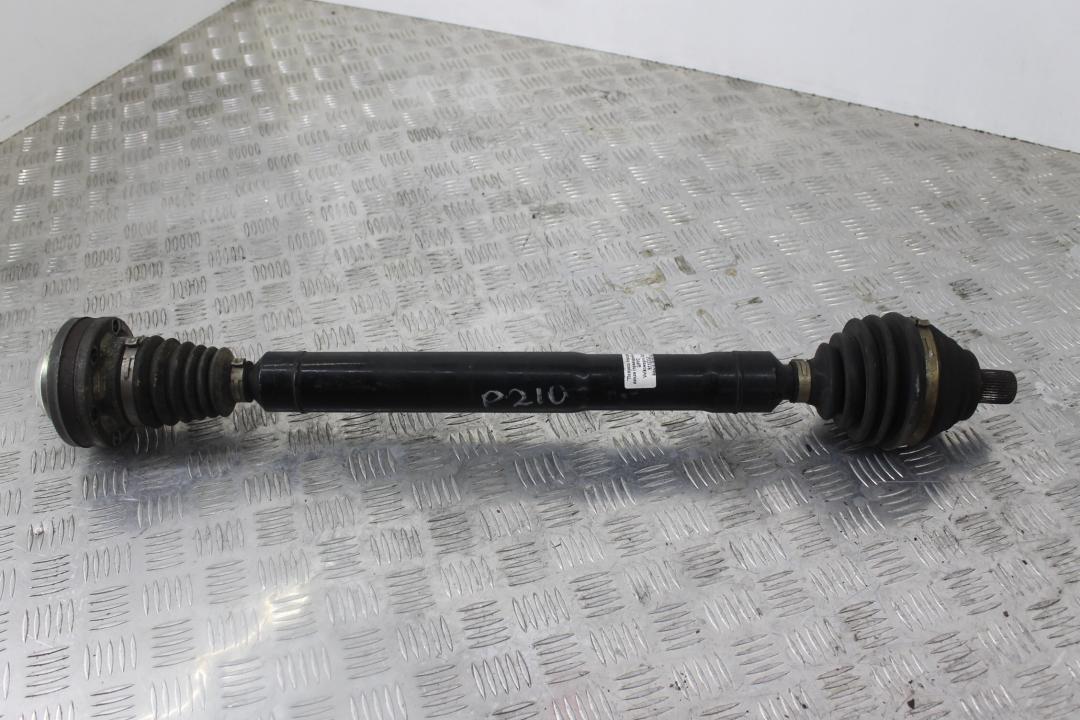 полуось передняя левая (приводной вал, ШРУС) Volkswagen Golf GTI 6 поколение 2011, 2.0 л., бензин, АКПП, синий, хетчбэк 3 дв., передний привод, 3C0407272 - фото №1