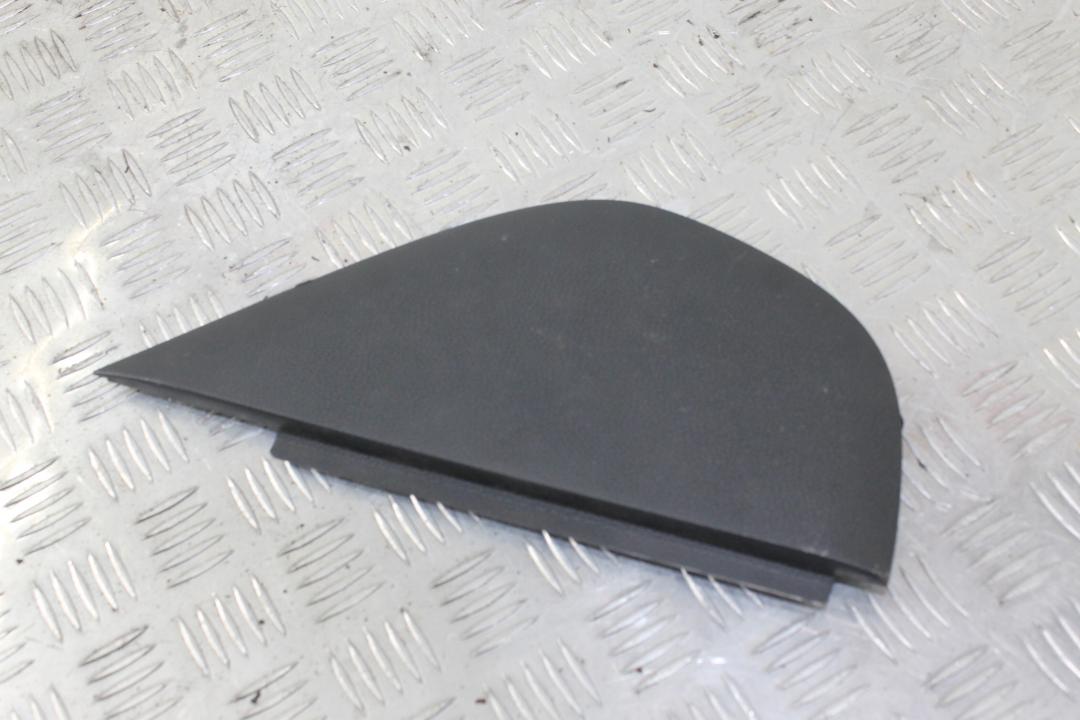 накладка на торпедо (консоль) Volkswagen Golf GTI 6 поколение 2011, 2.0 л., бензин, АКПП, синий, хетчбэк 3 дв., передний привод, 5K0858248 - фото №1