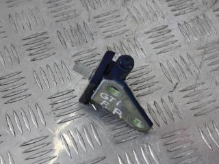 петля двери Volkswagen Golf GTI 6 поколение 2011, 2.0 л., бензин, АКПП, синий, хетчбэк 3 дв., передний привод, 1K0831402L, 831402