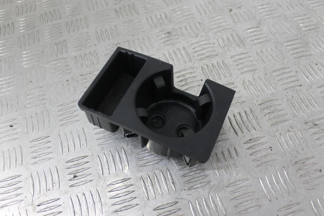 подстаканник Audi A6 4F/C6 2007, 2.4 л., BDW, бензин, серебро, седан, 4F1862534 - фото №1