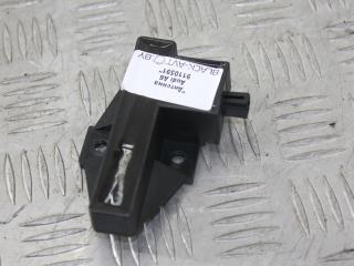 уплотнитель двери Audi A6 4F/C6 2007, 2.4 л., BDW, бензин, серебро, седан