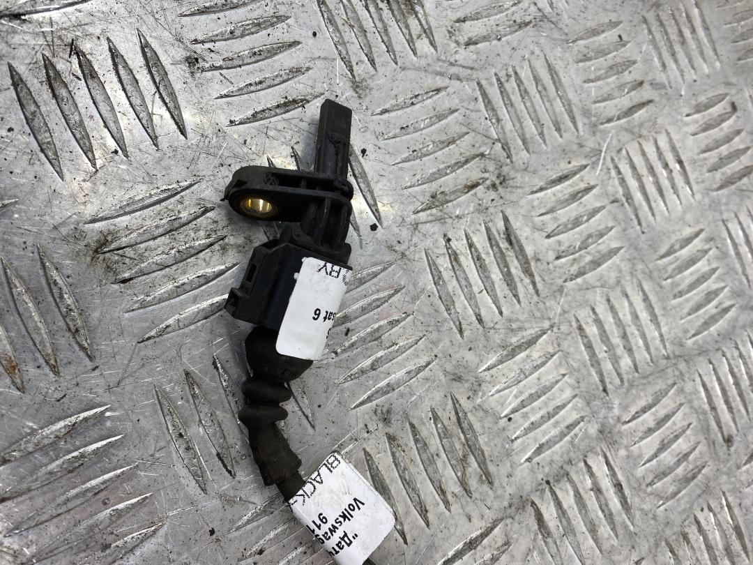 датчик ABS Volkswagen Passat B6 2008, серебро, универсал - фото №1