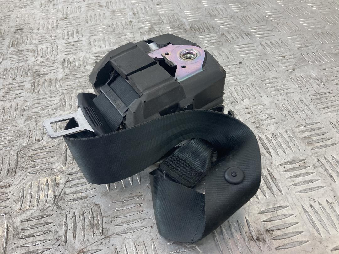 ремень безопасности Volkswagen Passat B6 2008, серебро, универсал, 3C9857806 - фото №1