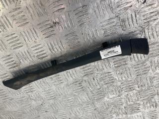 пластик Volkswagen Passat B6 2008, серебро, универсал, 3C0868237