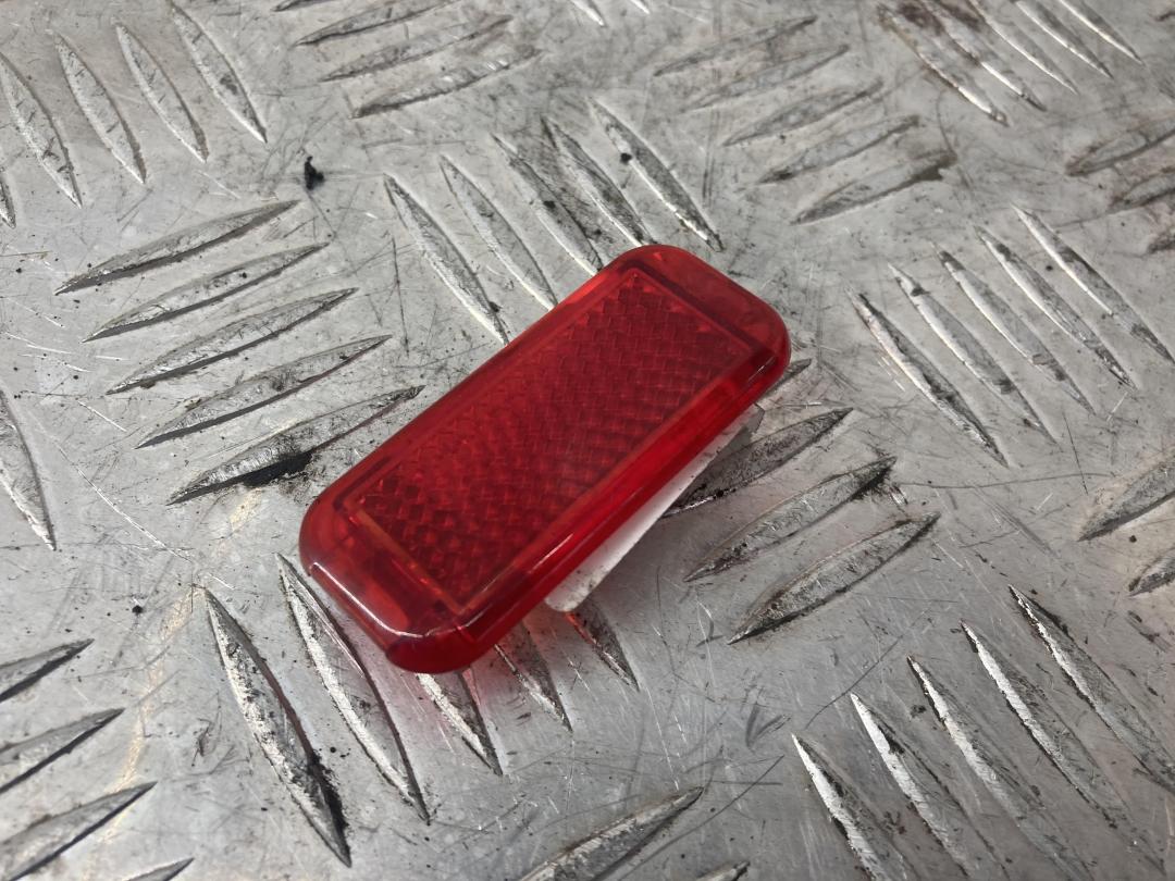 фонарь салона (плафон) Audi A6 4F/C6 2007, серебро, седан - фото №1