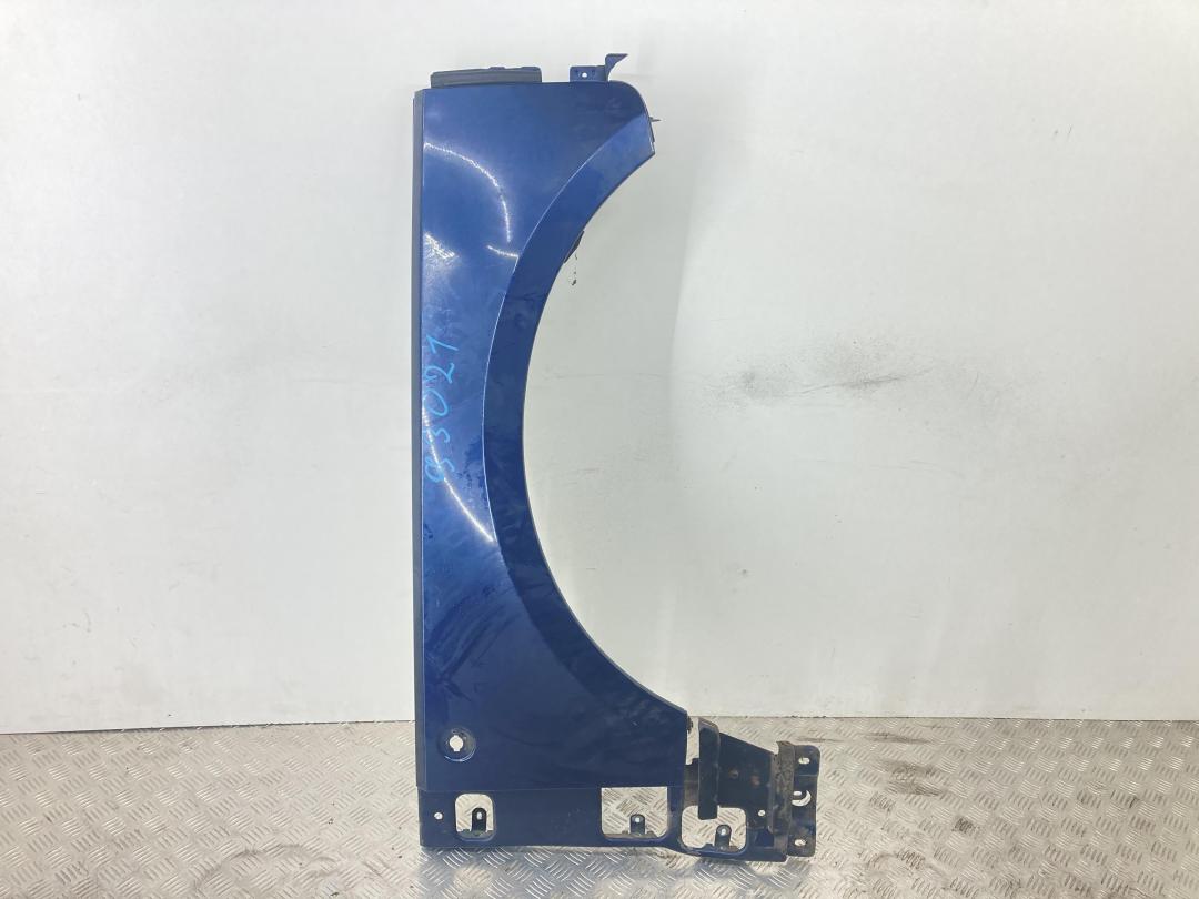 крыло переднее правое Land Rover Range Rover 3 поколение 2003, 3.0 л., дизель, АКПП, синий, полный привод, правый руль - фото №1