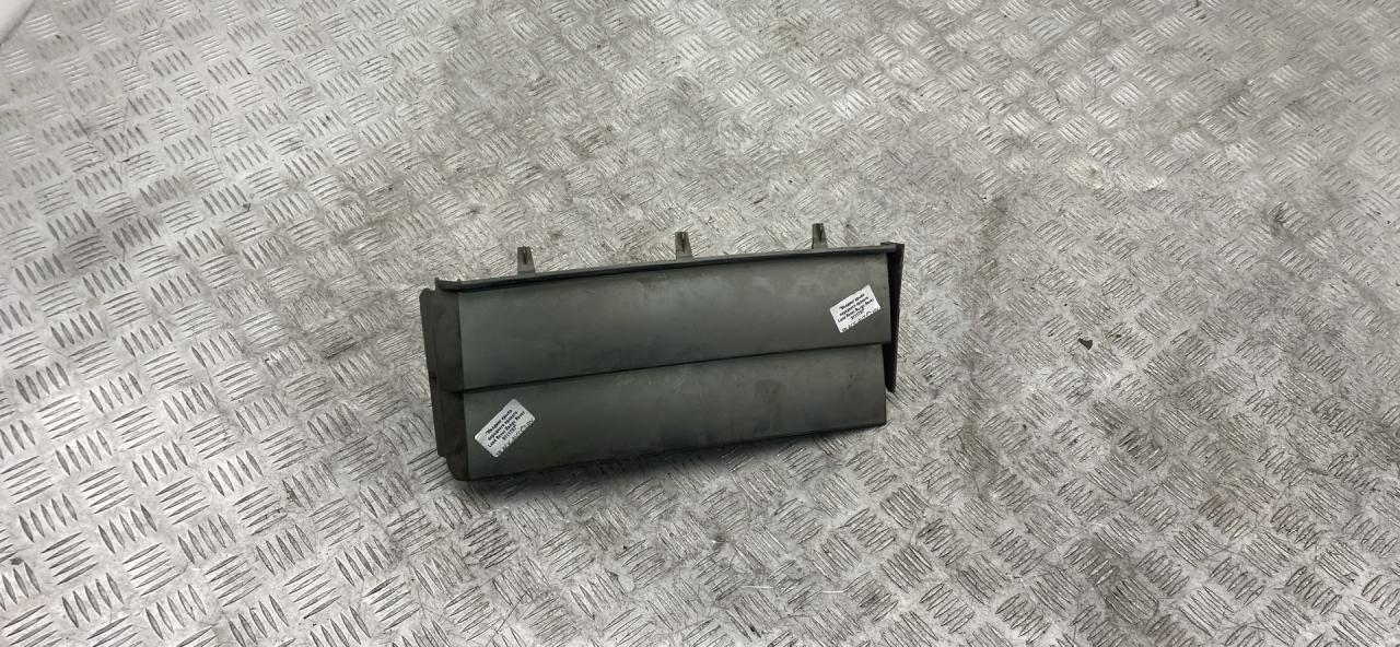 молдинг крыла Land Rover Range Rover 3 поколение 2003, 3.0 л., дизель, АКПП, синий, полный привод, правый руль, 7026900 - фото №1