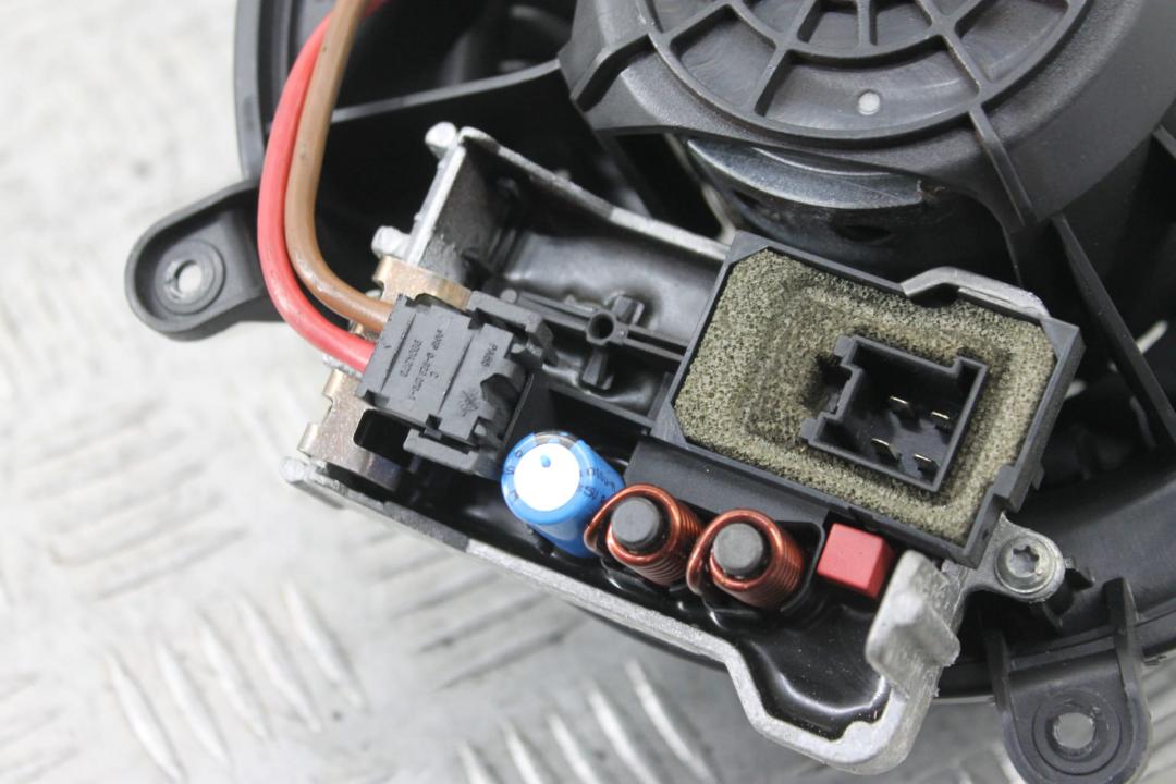 моторчик печки Mercedes-Benz E-Класс W211/S211 2003, 2.7 л., дизель, АКПП, седан - фото №1