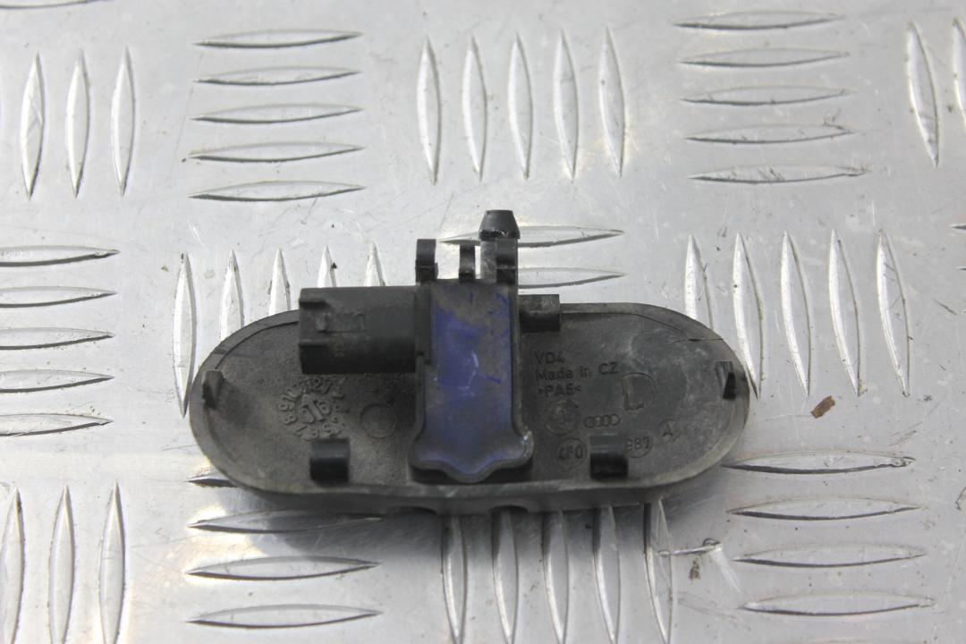 форсунка омывателя лобового стекла Audi A6 4F/C6 2007, серебро, седан, 4F0955987 - фото №1