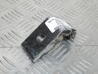 петля двери BMW 5 серия E60/E61 2006, седан, 7068090