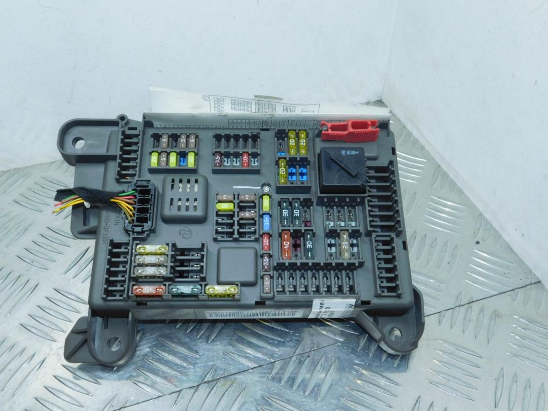 блок предохранителей BMW X5 E70 2008, 3.0 л., M57 D30 (306D3), дизель, правый руль, 61146931687 - фото №1