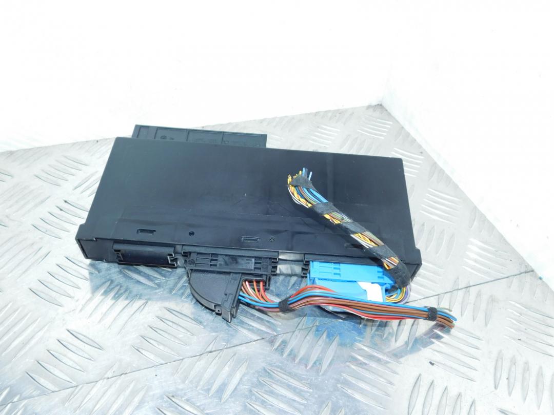 блок комфорта BMW 5 серия F07/F10/F11 F10 2011, 3.0 л., N57 D30 A, дизель, седан, задний привод, 9228488 - фото №1