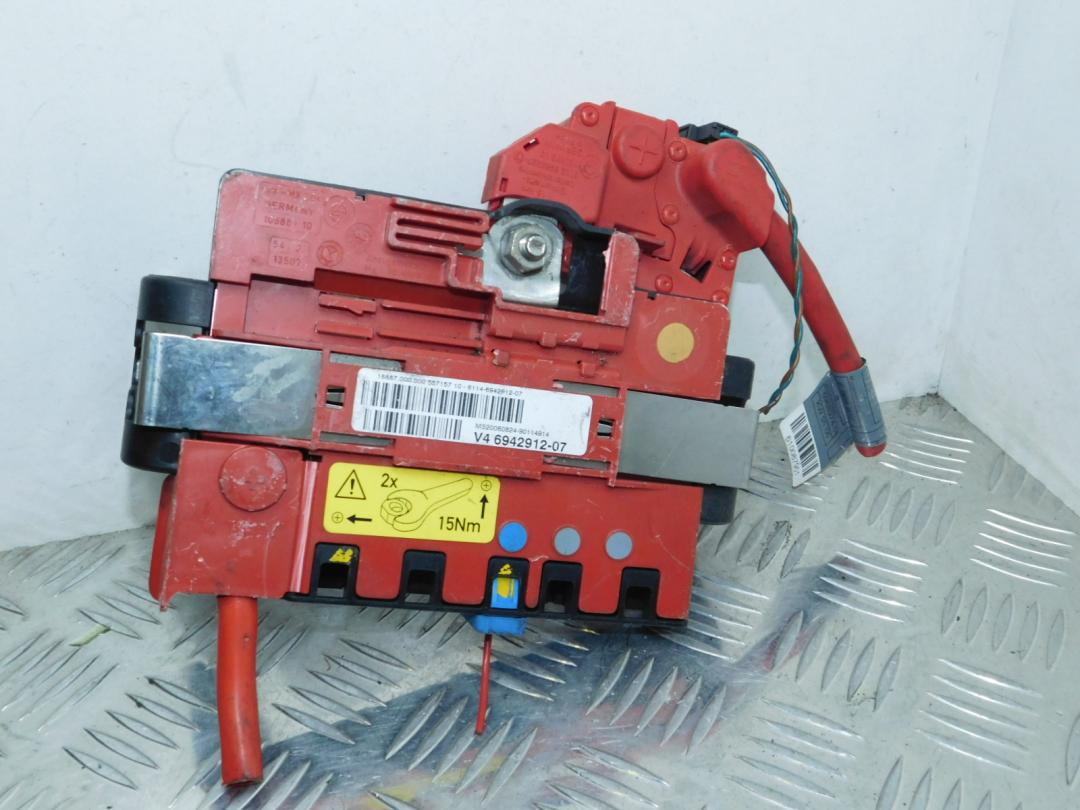 распределитель тока BMW 3 серия E90/E91/E92/E93 2006, седан, 6942912 - фото №1