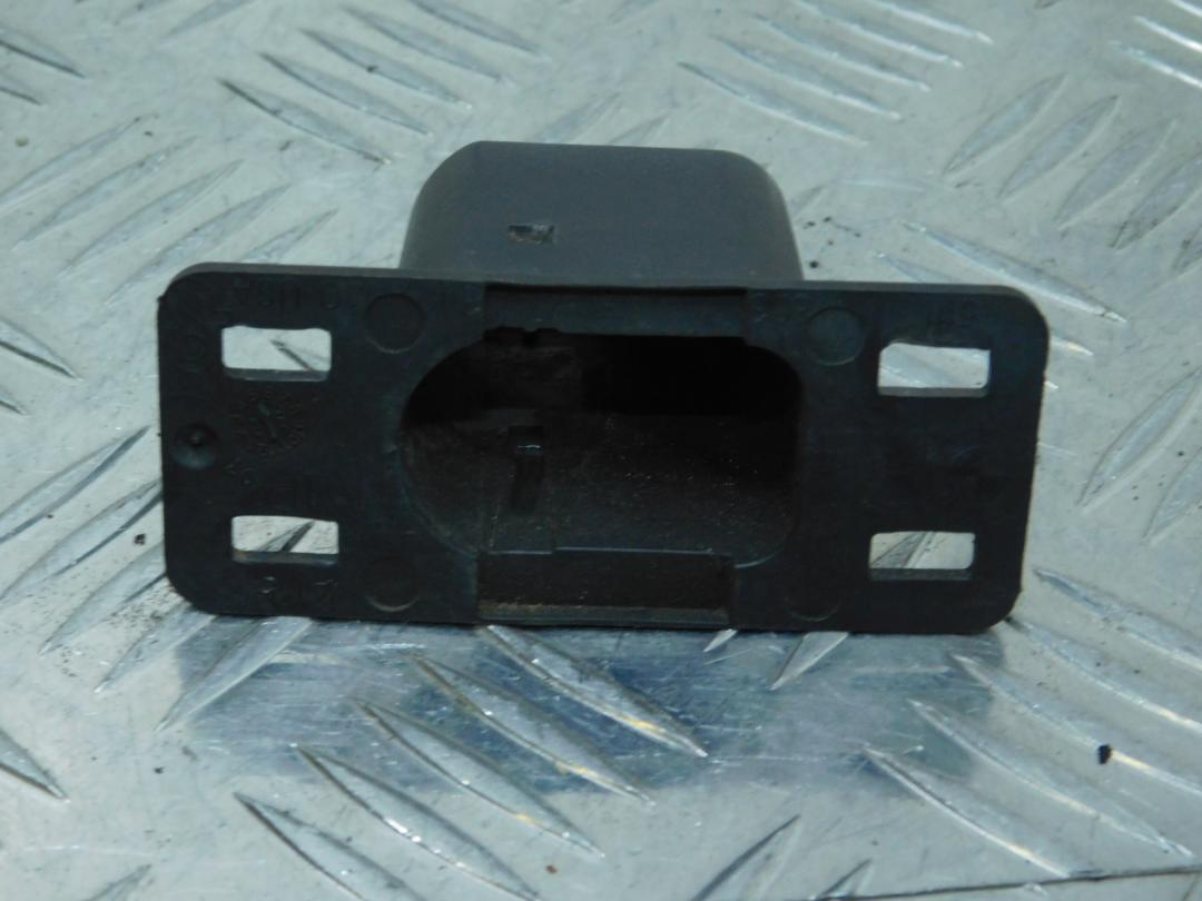 кронштейн (крепление) BMW X5 E70 2008, 3.0 л., M57 D30 (306D3), дизель, правый руль, 51118038272, 8038272 - фото №1