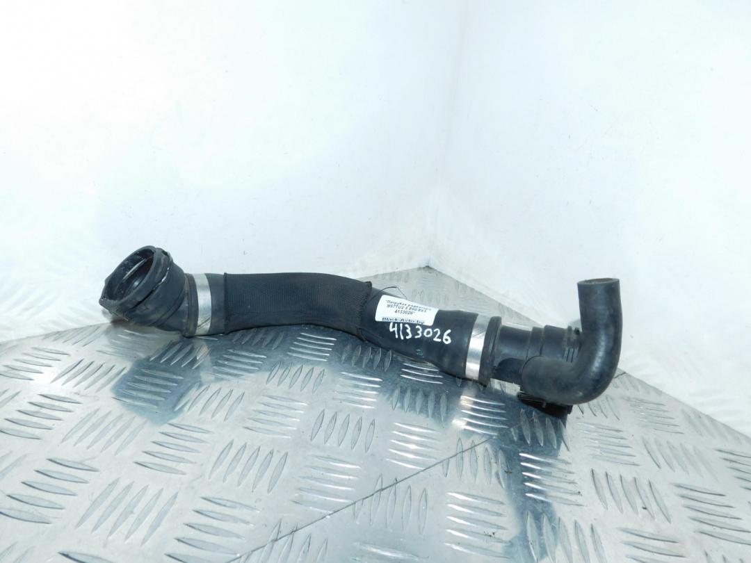 патрубок радиатора BMW 5 серия E60/E61 2007, 3.0 л., дизель, 7795262 - фото №1