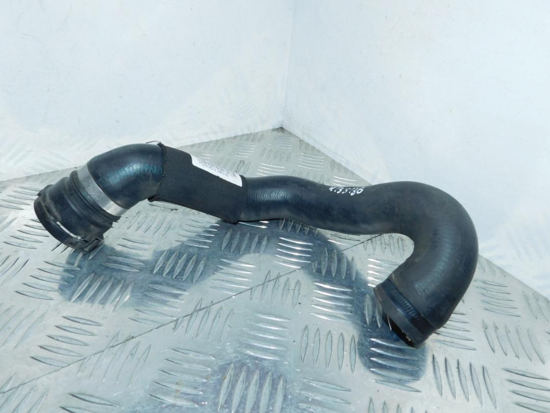 патрубок радиатора BMW 5 серия F07/F10/F11 2012, 3.5 л., бензин, 7593513 - фото №1