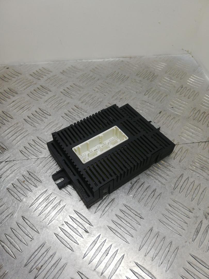 блок управления светом BMW 5 серия E60/E61 2004, 3.0 л., M57 D30 (306D2), дизель, АКПП, седан, правый руль, 61356936996, 6936996 - фото №1