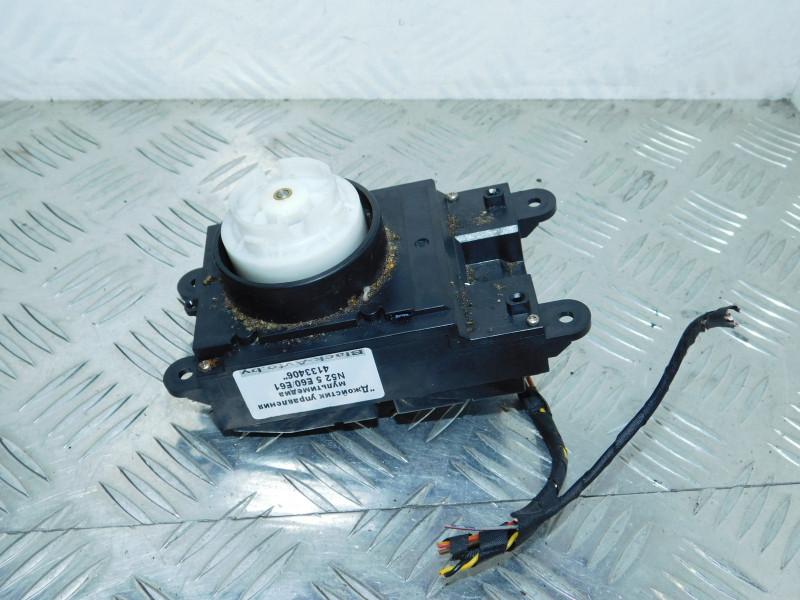 джойстик управления мультимедиа BMW 5 серия E60/E61 2005, 2.5 л., N52 B25, бензин, АКПП, titangrau (a36), седан, задний привод, правый руль, 65826944884, 6944884 - фото №1