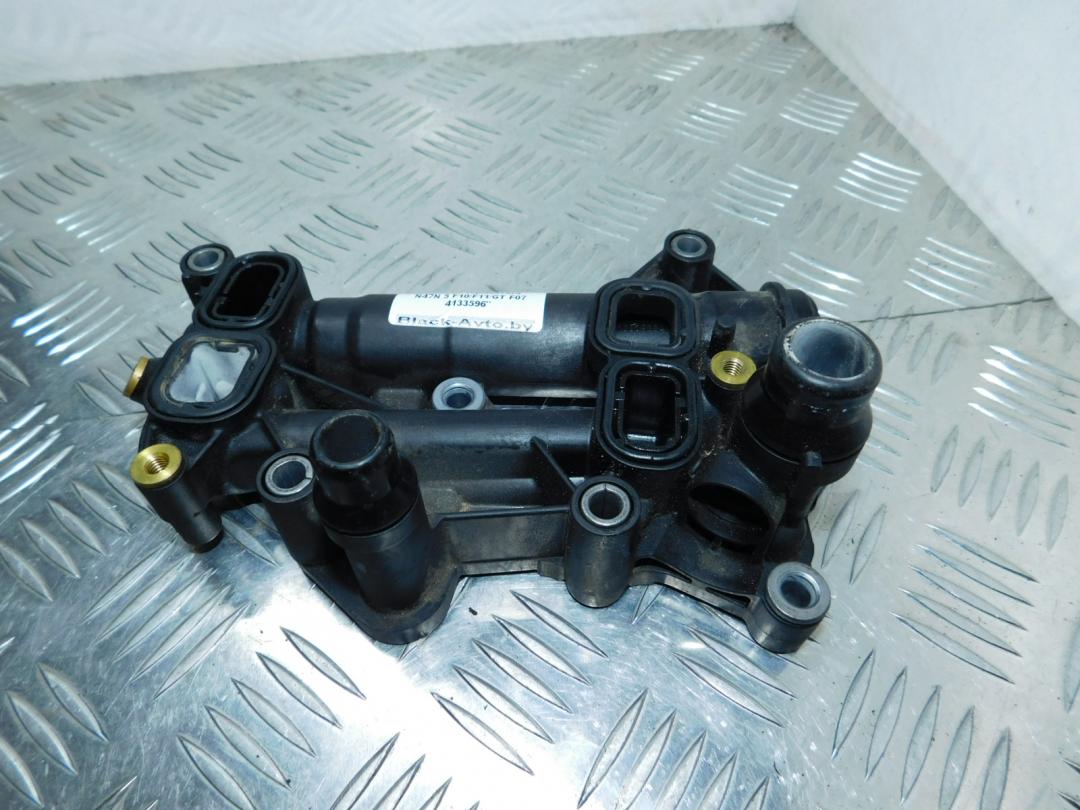 корпус термостата BMW 5 серия F07/F10/F11 2012, 2.0 л., дизель, седан, 7037933 - фото №1