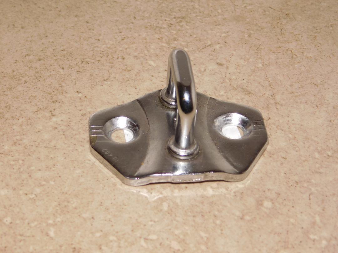 петля двери Land Rover Range Rover 3 поколение 2003, 3.0 л., дизель, АКПП, синий, полный привод, правый руль, 7010402 - фото №1