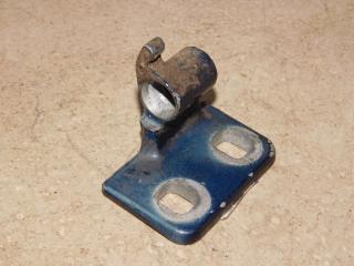 петля двери Land Rover Range Rover 3 поколение 2003, 3.0 л., дизель, АКПП, синий, полный привод, правый руль, 7025450