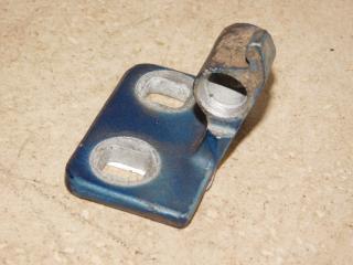 петля двери Land Rover Range Rover 3 поколение 2003, 3.0 л., дизель, АКПП, синий, полный привод, правый руль, 7025449