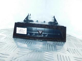 кнопка аварийной сигнализации Mercedes-Benz E-Класс W211/S211 [рестайлинг] 2009, 2.2 л., дизель, АКПП, седан, 2116801714