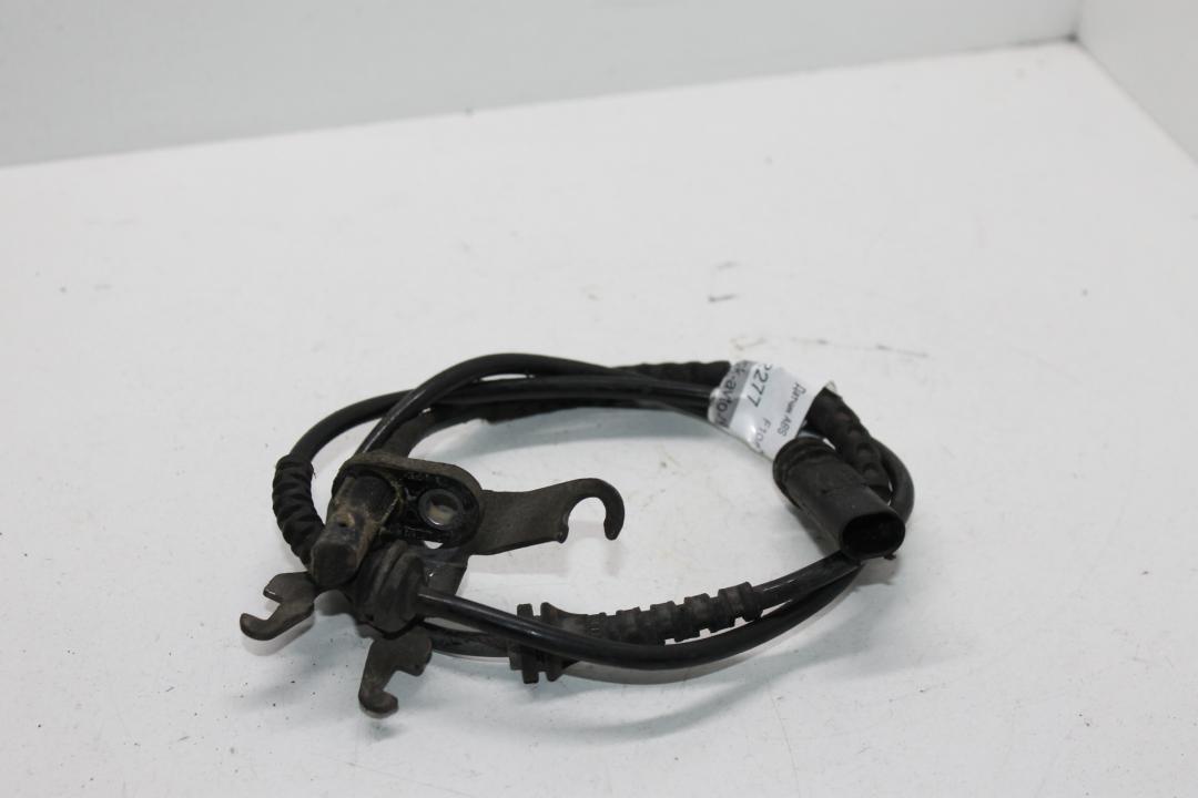 датчик ABS BMW 5 серия F07/F10/F11 2011, 4.4 л., бензин, хетчбэк 5 дв. - фото №1