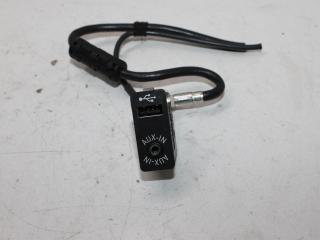 разъем AUX / USB BMW 5 серия F07/F10/F11 2012, 2.0 л., дизель, универсал, 9237653
