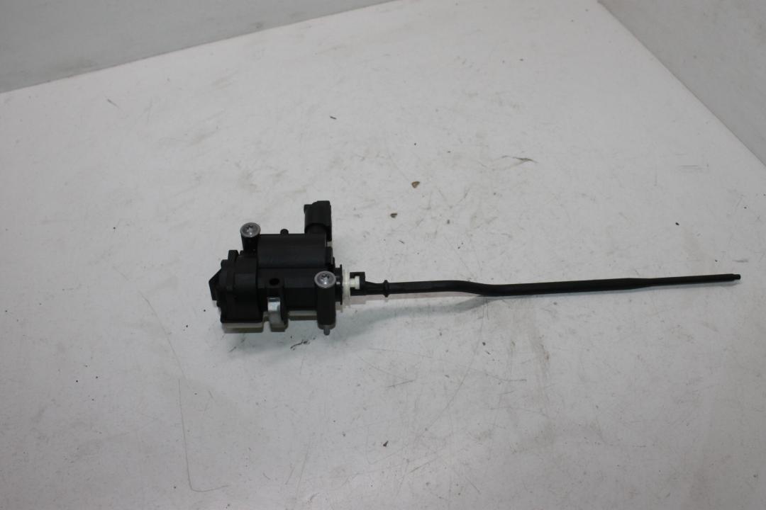 активатор замка крышки топливного бака BMW 5 серия F07/F10/F11 2012, 2.0 л., дизель, универсал, 7228199 - фото №1