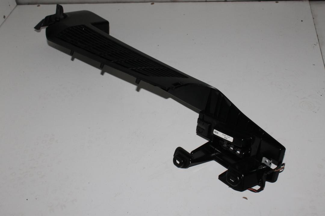 обшивка багажника BMW 5 серия F07/F10/F11 2012, 2.0 л., дизель, универсал, 9168483 - фото №1