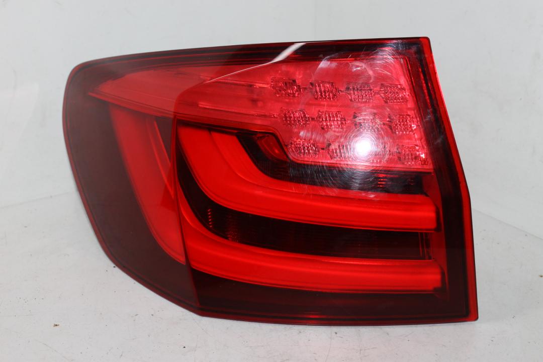 фонарь задний левый BMW 5 серия F07/F10/F11 2012, универсал, 7203233 - фото №1