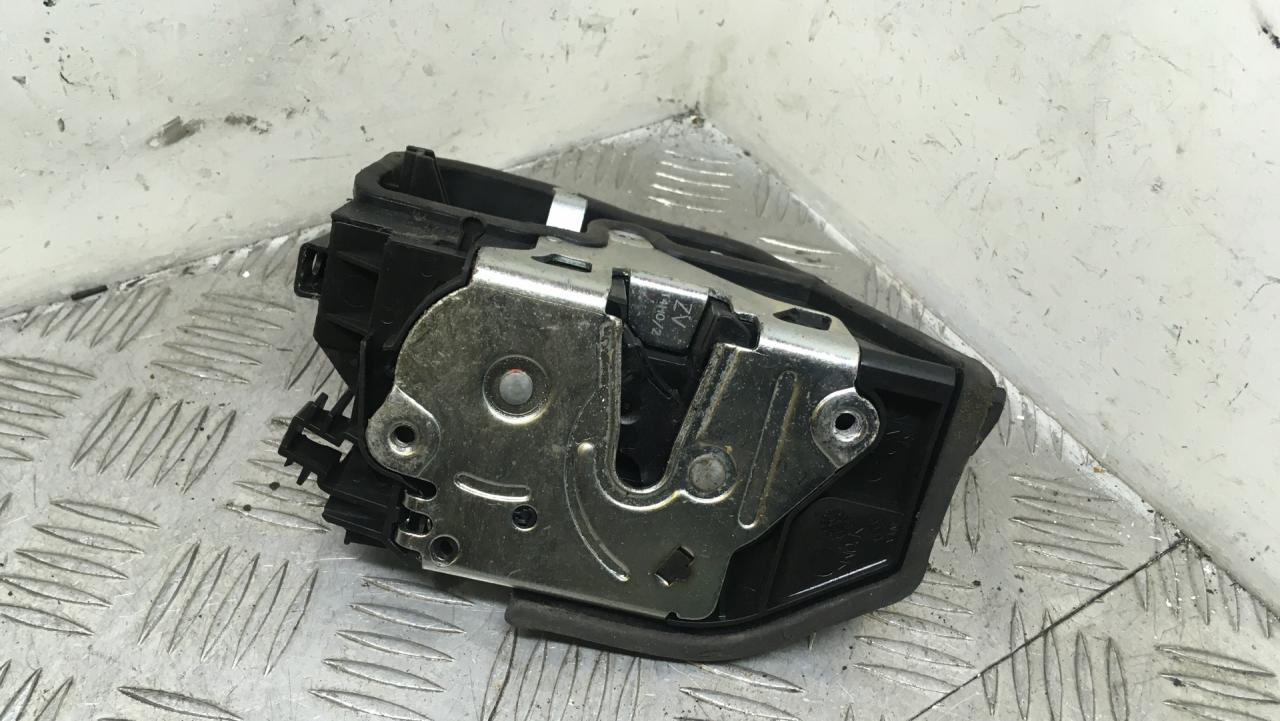 замок двери задней правой BMW 5 серия F07/F10/F11 F10 2011, 3.0 л., N57 D30 A, дизель, седан, задний привод, 7229460, 51227229460 - фото №1