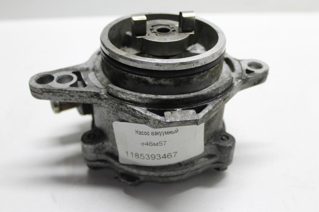 насос вакуумный BMW 3 серия E46 2001, 3.0 л., дизель, седан, 2249939, 11662249939 - фото №1