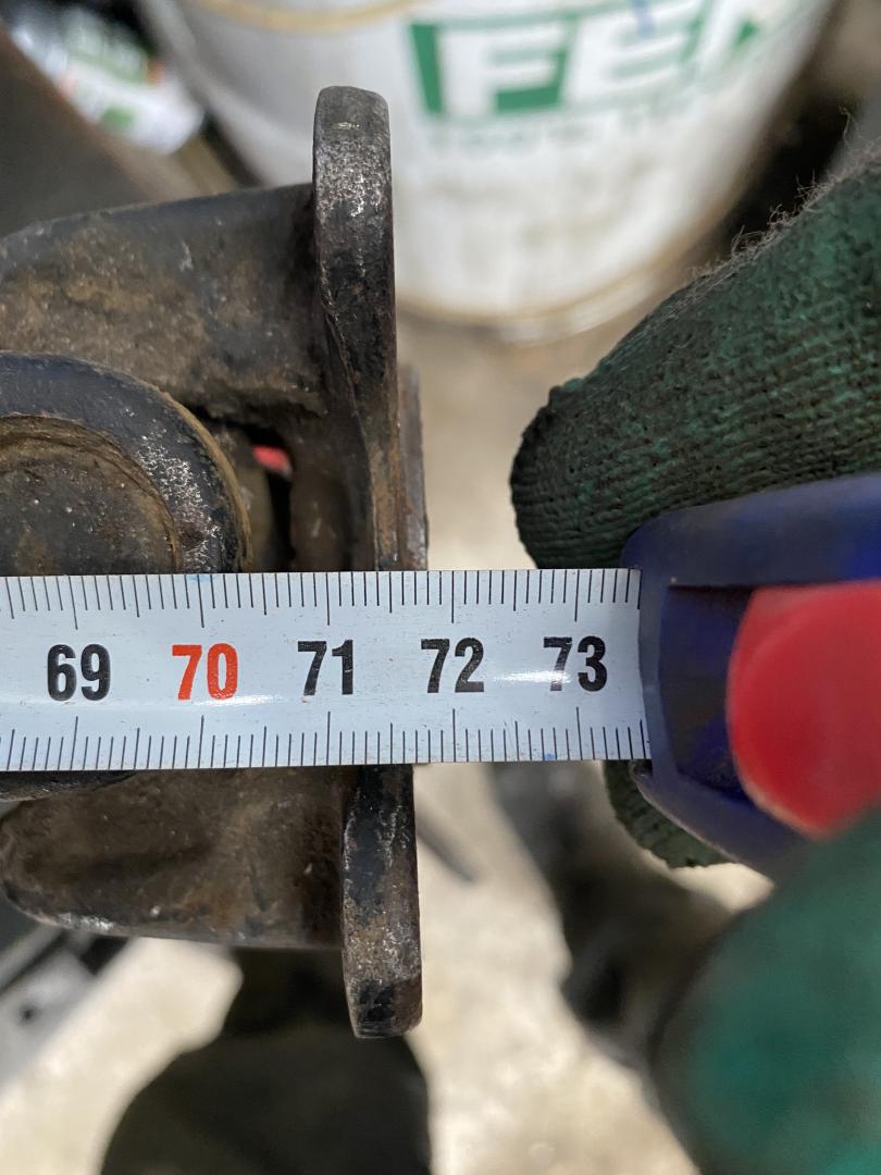 карданный вал BMW X3 E83 2005, 2.0 л., дизель, внедорожник 5 дв. - фото №1