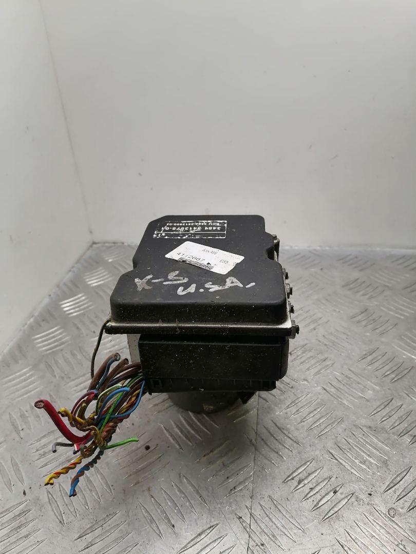 блок ABS BMW X3 E83 2004, внедорожник 5 дв., 3413980 - фото №1