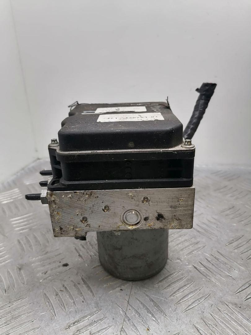 блок ABS BMW X3 E83 2006, внедорожник 5 дв., 3439820 - фото №1