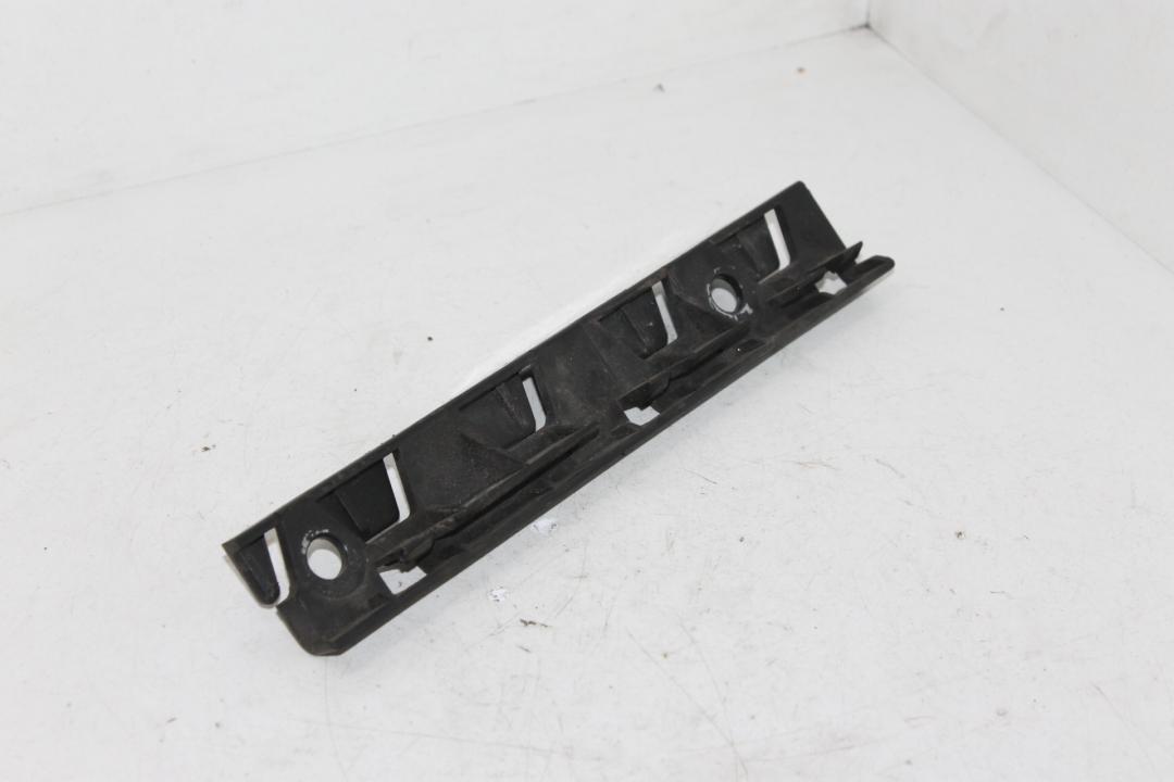 крепление бампера BMW 5 серия E60/E61 2003, 3.0 л., дизель, седан, 7066228 - фото №1