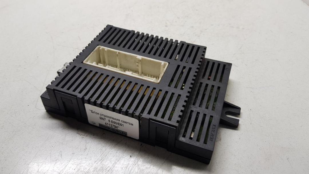 блок управления светом BMW 5 серия E60/E61 2003, 3.0 л., дизель, седан, 6936101 - фото №1