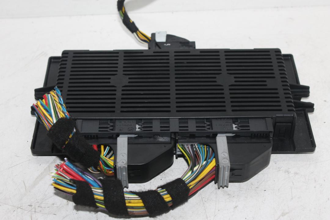 блок управления светом BMW 3 серия E90/E91/E92/E93 2007, 3.0 л., дизель, синий, седан, 9128183, 9128223 - фото №1