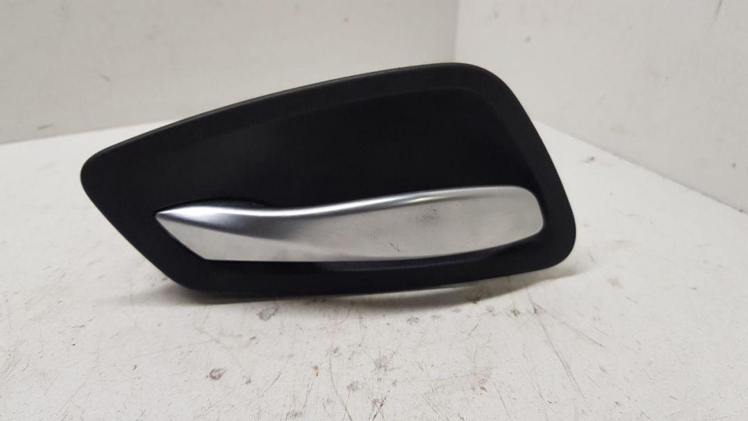 ручка внутренняя передняя левая BMW 3 серия E90/E91/E92/E93 2007, 3.0 л., дизель, синий, седан, 7144545, 51417144545 - фото №1